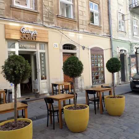 Apartment On Staroievreiska Lviv Dış mekan fotoğraf