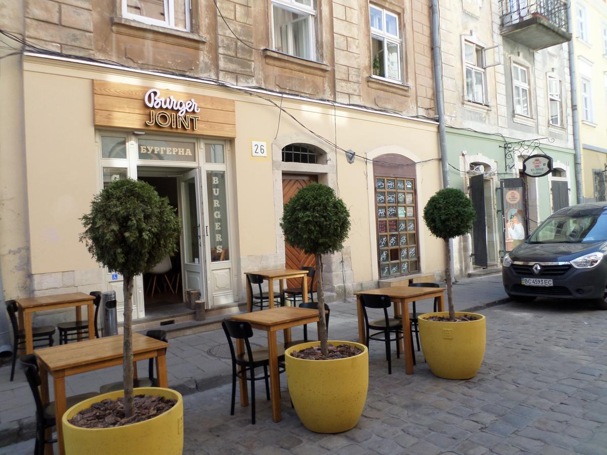 Apartment On Staroievreiska Lviv Dış mekan fotoğraf