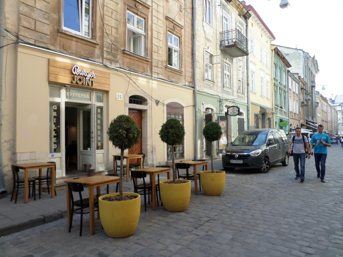 Apartment On Staroievreiska Lviv Dış mekan fotoğraf