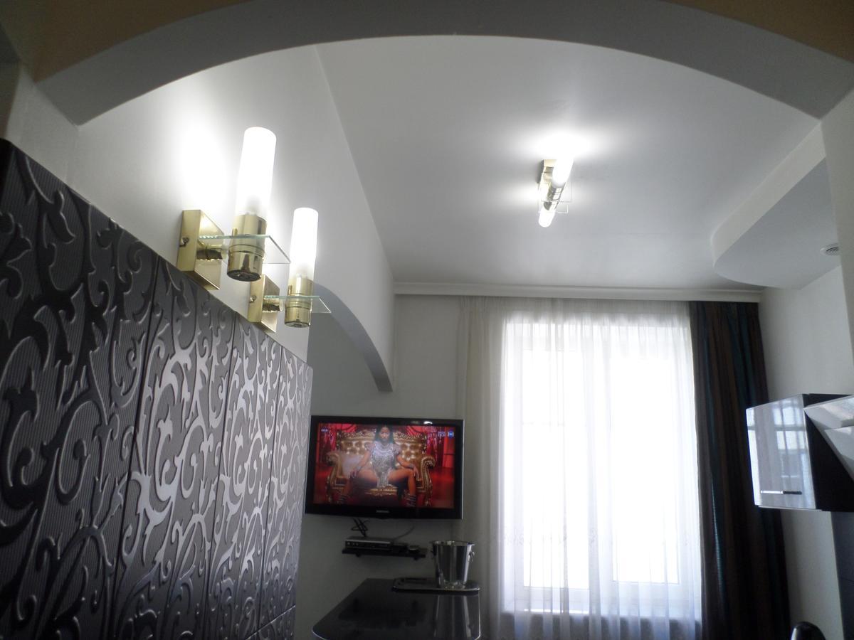 Apartment On Staroievreiska Lviv Dış mekan fotoğraf