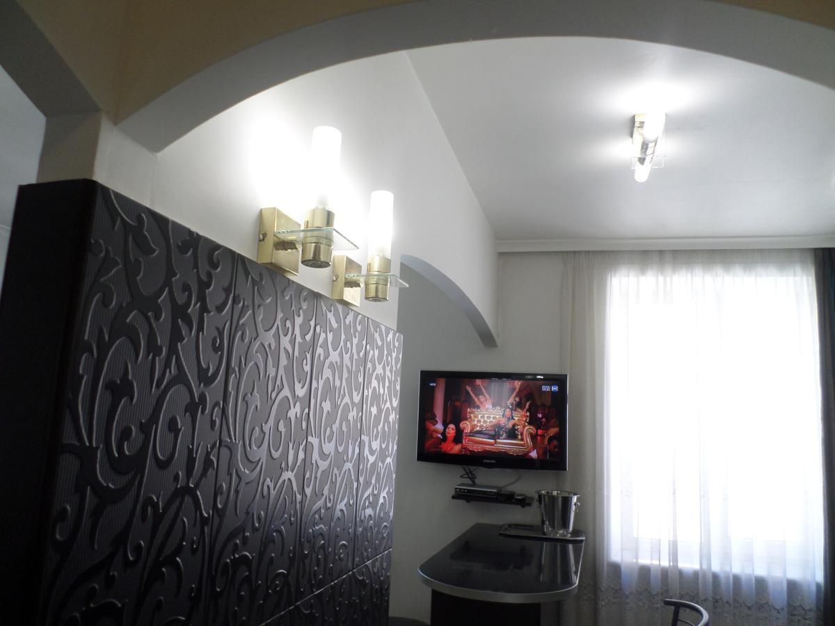 Apartment On Staroievreiska Lviv Dış mekan fotoğraf