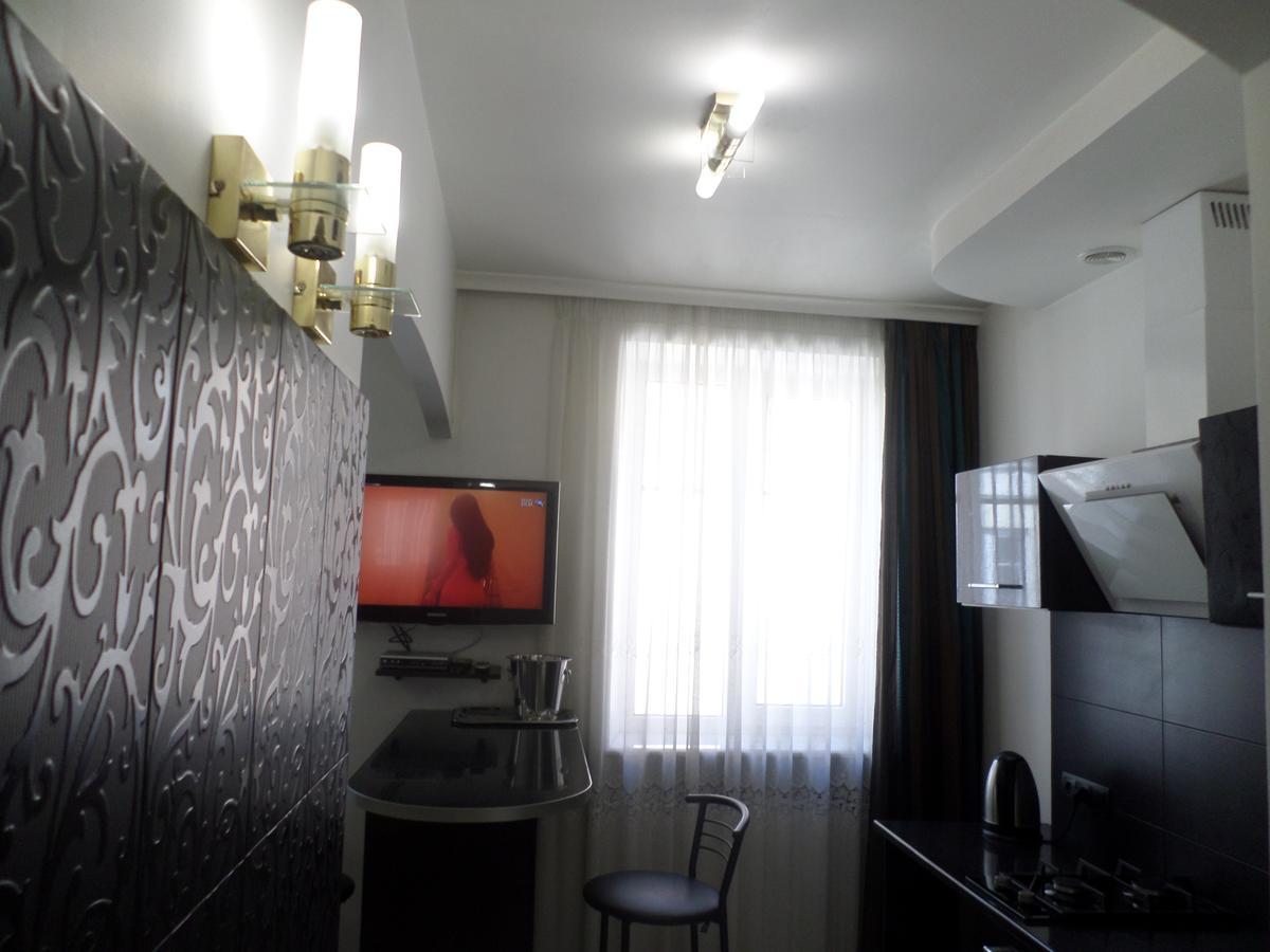 Apartment On Staroievreiska Lviv Dış mekan fotoğraf